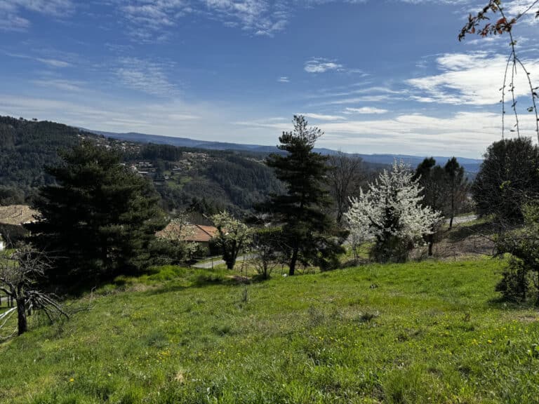 Terrain à vendre à Vals les Bains